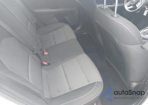 2024 Kia Forte Lxs z USA, uszkodzony, nr VIN 3KPF24AD7RE706903